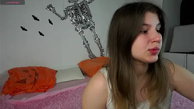 nawuwu online show from November 2025 06:13:02 AM