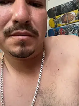 Snapshot of paullliliu chatting on January 2025 07:13:02 PM paullliliu online show from January 2025 07:13:02 PM