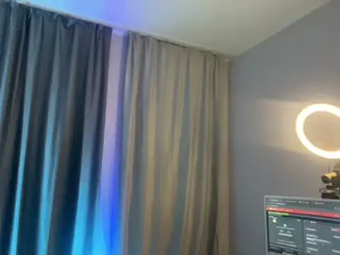 Molli Luv online show from February 2025 06:16:01 PM