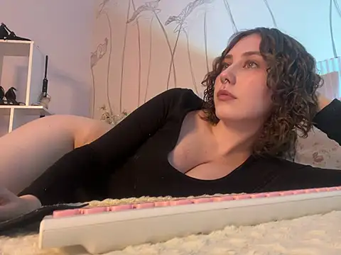 Molli Luv online show from February 2025 11:41:02 AM