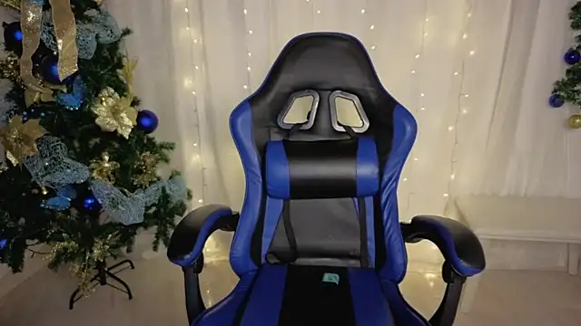 saorisworld online show from January 2026 12:03:02 AM