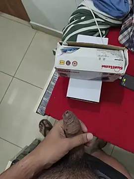 Snapshot of randit7 chatting on November 2025 01:43:03 PM randit7 online show from November 2025 01:43:03 PM