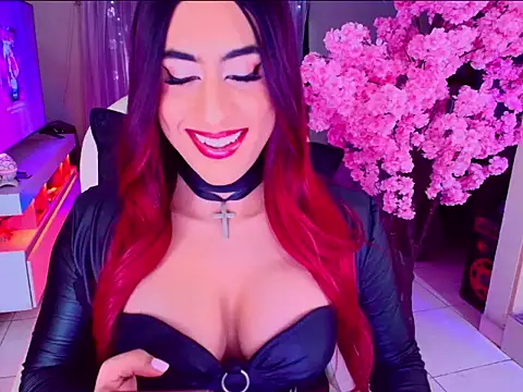 latexgoddes online show from November 2025 10:10:01 PM