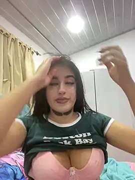 Snapshot of Girl_milk7 chatting on March 2025 05:59:02 AM Girl milk7 online show from March 2025 05:59:02 AM