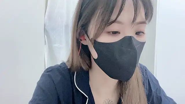 Snapshot of Chu1314 chatting on February 2025 03:37:02 PM Chu1314 online show from February 2025 03:37:02 PM