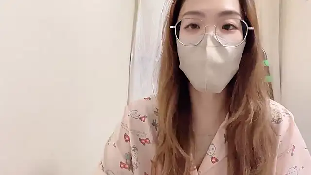 Snapshot of Chu1314 chatting on September 2025 03:17:02 PM Chu1314 online show from September 2025 03:17:02 PM