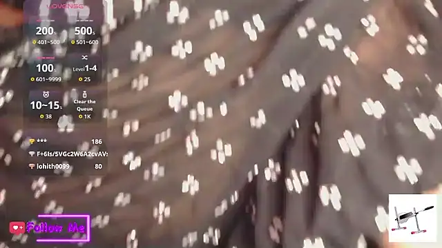 PRIYANKAUAE online show from October 2025 12:35:01 PM