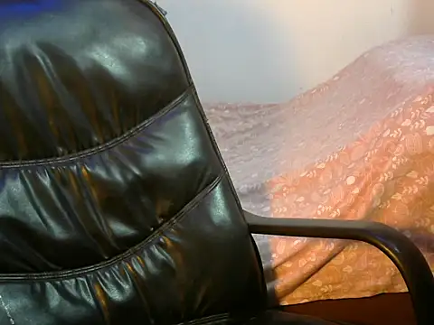 shutup  online show from February 2025 04:03:02 PM