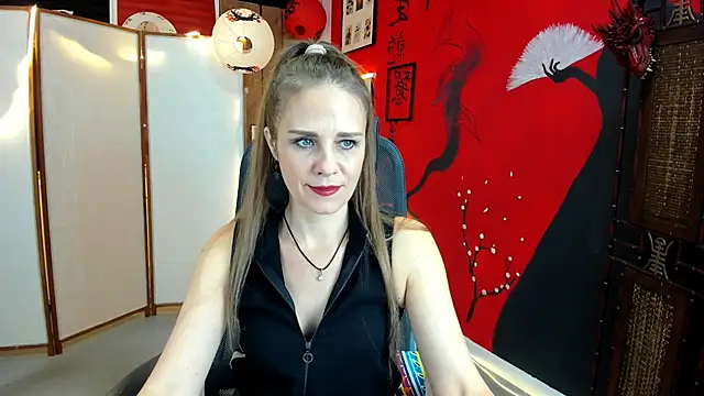 EmiliaBedy online show from October 2025 09:10:01 AM