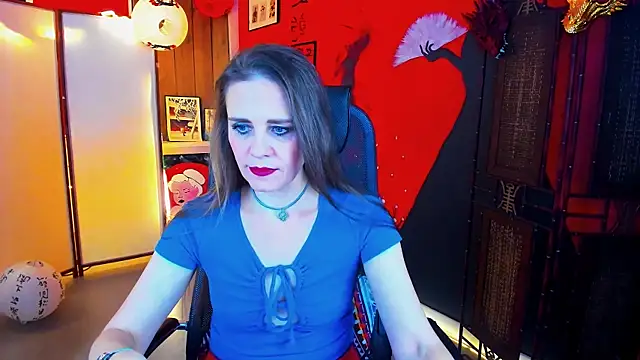 EmiliaBedy online show from November 2025 05:11:01 AM