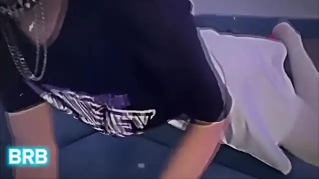 Snapshot of Shiny_Jennifer chatting on February 2025 08:05:02 AM Shiny Jennifer online show from February 2025 08:05:02 AM