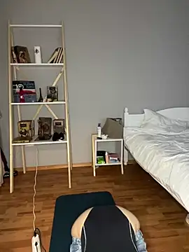 bunnythetailor online show from February 2025 11:09:01 PM