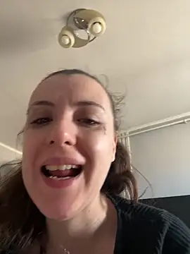 bunnythetailor online show from March 2026 12:53:01 PM