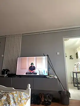 bunnythetailor online show from April 2026 06:33:01 AM