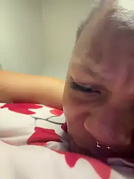 Boneca25 online show from May 2026 03:50:01 PM