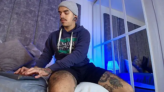 kaletattoo online show from May 2026 11:04:01 AM