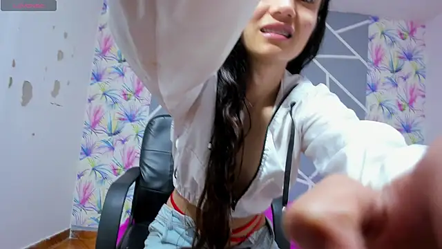 AmbarVanucci online show from October 2025 03:28:02 AM