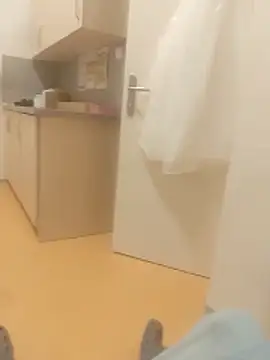 Adrianka online show from November 2025 03:28:01 AM