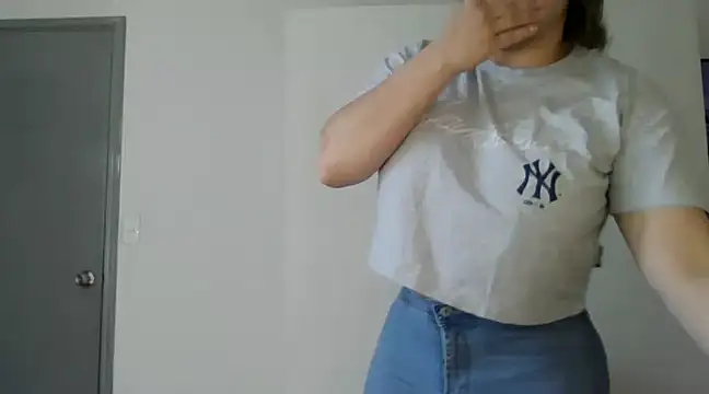 Snapshot of mielc4 chatting on February 2025 12:06:02 PM mielc4 online show from February 2025 12:06:02 PM