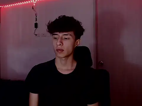 Juanmres online show from February 2026 04:35:01 PM