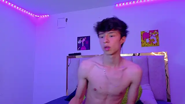 Juanmres online show from May 2026 08:17:01 PM