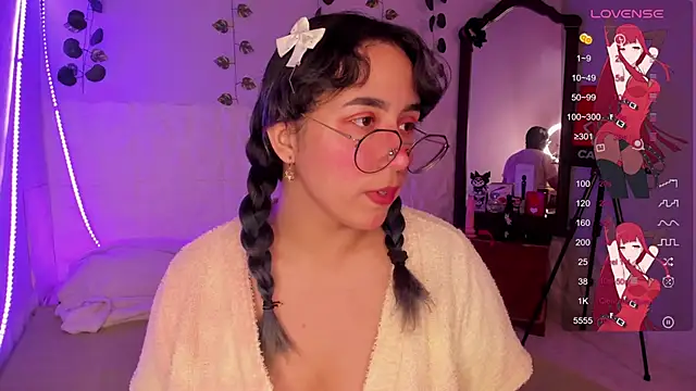 Ludovica6669 online show from February 2025 07:16:02 PM