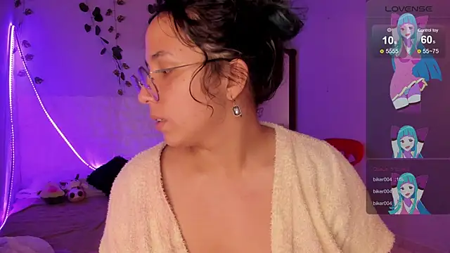 Ludovica6669 online show from March 2025 04:27:02 AM