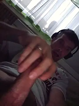 Schkodnik online show from June 2026 03:31:01 AM