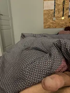 Snapshot of yannusgir33 chatting on January 2025 08:46:01 PM yannusgir33 online show from January 2025 08:46:01 PM