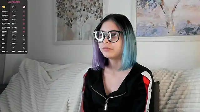 DarelleFare online show from March 2025 11:07:01 AM