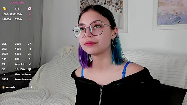 DarelleFare online show from March 2025 02:40:02 PM