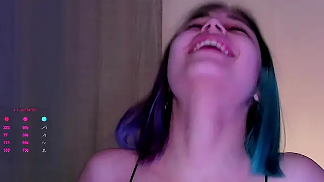 DarelleFare online show from March 2025 02:15:02 PM