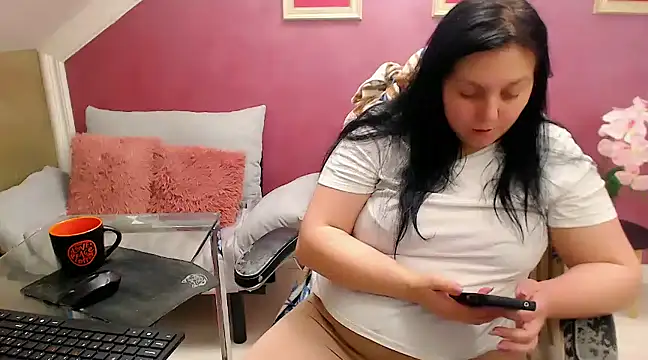 Snapshot of Wetandnaughtyxx chatting on February 2025 11:11:02 AM Wetandnaughtyxx online show from February 2025 11:11:02 AM