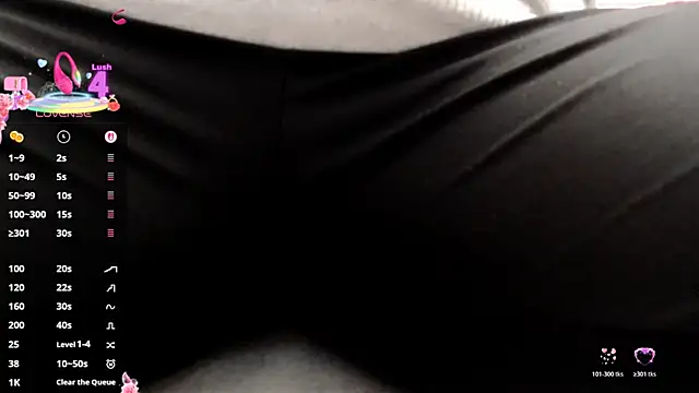 Snapshot of Wetandnaughtyxx chatting on October 2025 09:54:02 AM Wetandnaughtyxx online show from October 2025 09:54:02 AM