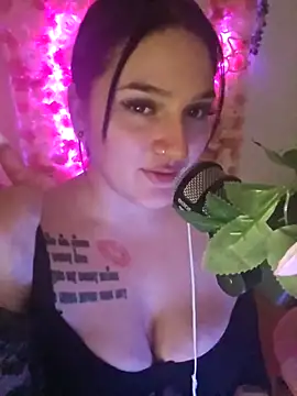 Snapshot of Jinyxx3 chatting on March 2025 06:51:02 PM Jinyxx3 online show from March 2025 06:51:02 PM