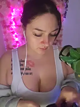 Snapshot of Jinyxx3 chatting on March 2025 04:46:01 AM Jinyxx3 online show from March 2025 04:46:01 AM