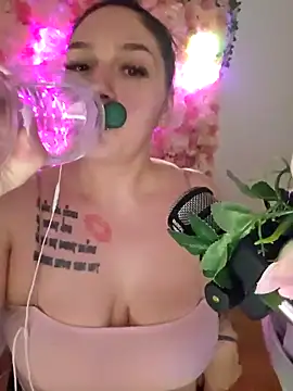 Snapshot of Jinyxx3 chatting on March 2025 11:42:02 AM Jinyxx3 online show from March 2025 11:42:02 AM