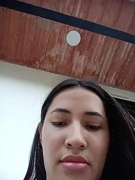 -Nicol online show from May 2026 10:05:01 PM