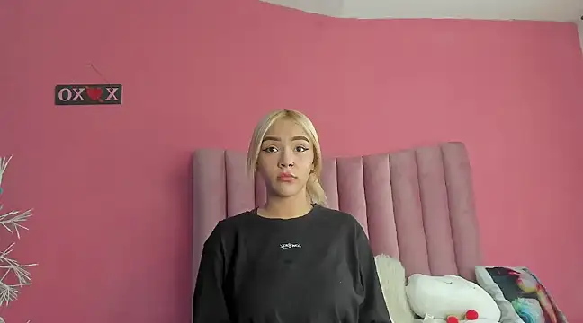 Snapshot of asami_kimi chatting on January 2025 01:41:01 PM asami kimi online show from January 2025 01:41:01 PM