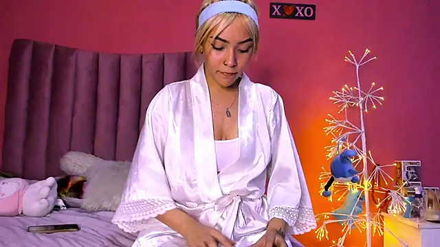 Snapshot of asami_kimi chatting on February 2025 04:32:02 AM asami kimi online show from February 2025 04:32:02 AM