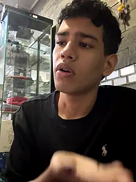 Santiago-Thompson online show from October 2025 10:30:01 PM