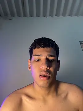 Santiago-Thompson online show from December 2025 08:18:02 PM