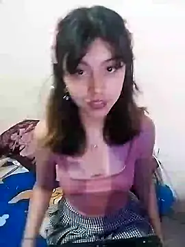 LiLy kIndly online show from February 2025 12:58:02 AM