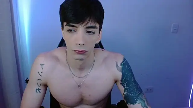 H3ll B0I online show from February 2026 04:52:02 PM