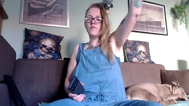 Astrid-Gilbert online show from March 2025 08:36:01 AM