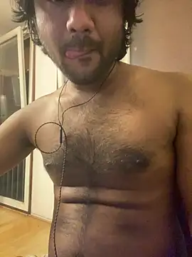 Snapshot of hemantha99 chatting on April 2026 10:59:01 PM hemantha99 online show from April 2026 10:59:01 PM