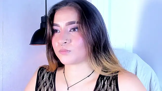 Snapshot of Shanntal_ chatting on November 2025 07:56:02 PM Shanntal online show from November 2025 07:56:02 PM