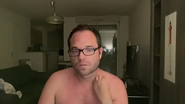 Funnyjul31 online show from June 2026 05:50:02 PM
