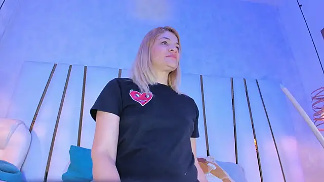 violet gray  online show from January 2026 11:26:01 AM