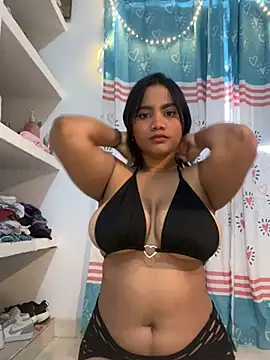 my cam online show from February 2025 07:25:01 PM